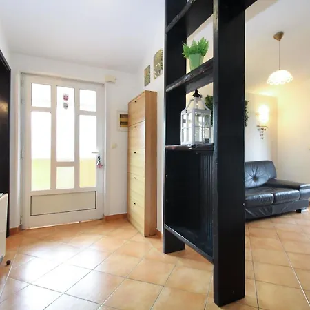 Apartment Fuer 4 Personen Ca 50 Qm In Banjole, Istrien Istrische Riviera Banjole